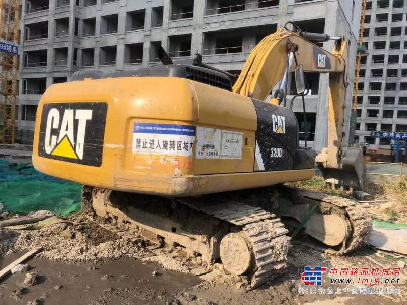 徐州市出售转让二手不详小时2016年卡特彼勒320D2挖掘机
