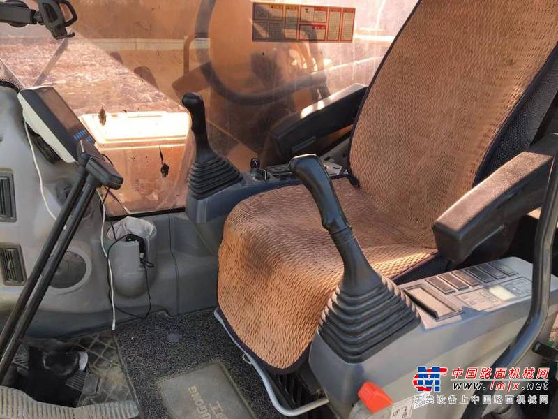 徐州市出售转让二手不详小时2019年柳工CLG922挖掘机