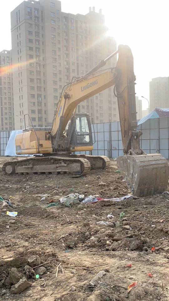 徐州市出售转让二手不详小时2019年柳工CLG922挖掘机