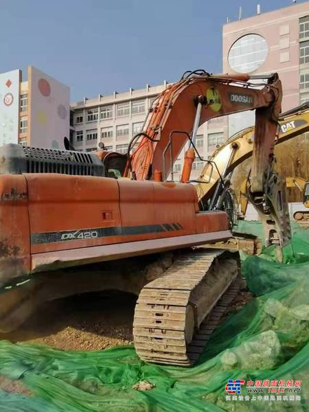 徐州市出售转让二手不详小时2013年斗山DX380挖掘机