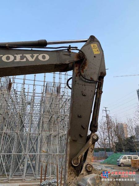 徐州市出售转让二手不详小时2014年沃尔沃EC210挖掘机