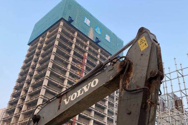 徐州市出售转让二手不详小时2014年沃尔沃EC210挖掘机