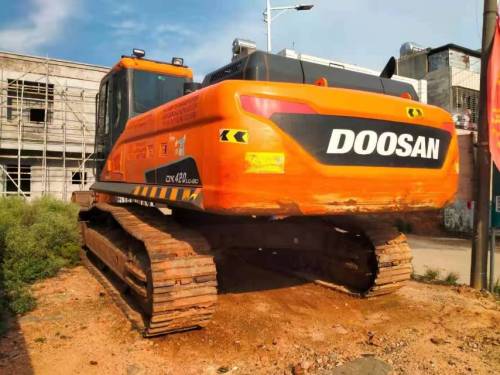 海南出售转让二手不详小时2020年斗山DX380挖掘机