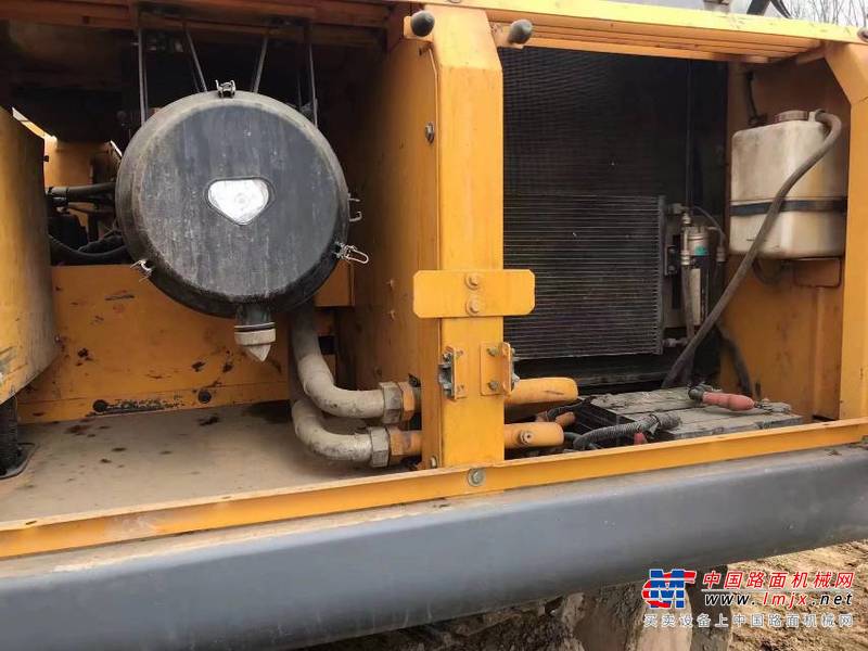 徐州市出售转让二手不详小时2016年徐工XE215CA挖掘机