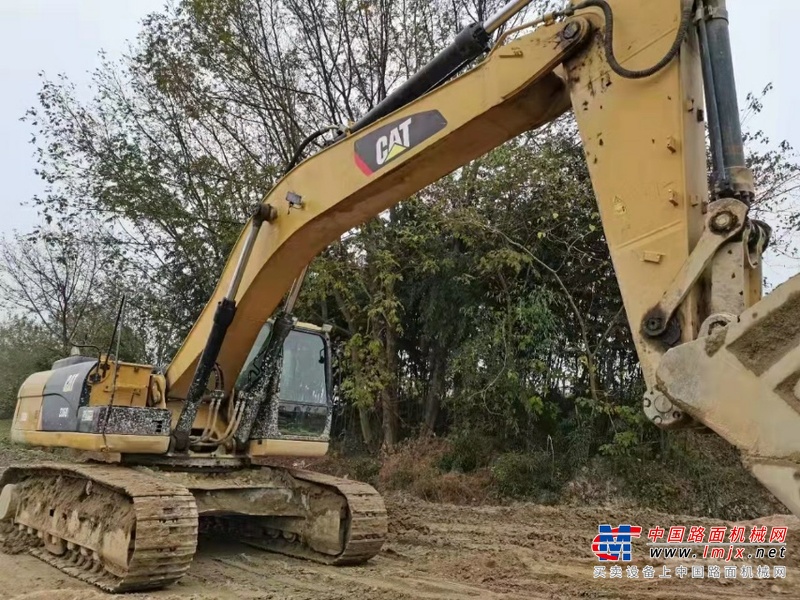 徐州市出售转让二手不详小时2015年卡特彼勒336D挖掘机