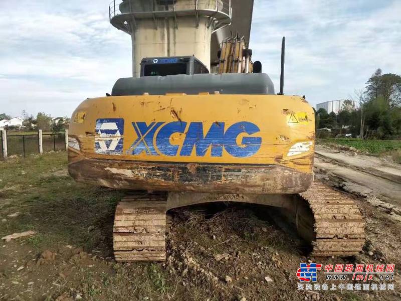 徐州市出售转让二手不详小时2017年徐工XE200D挖掘机