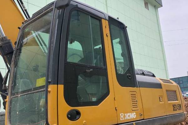 徐州市出售转让二手不详小时2019年徐工XE215D挖掘机