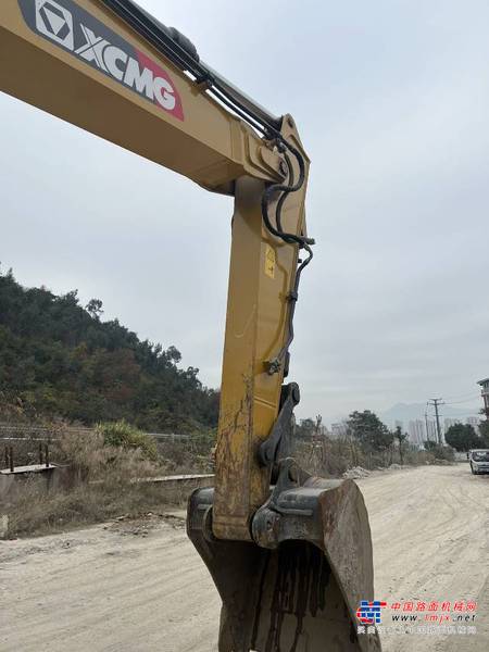 徐州市出售转让二手不详小时2021年徐工XE200D挖掘机