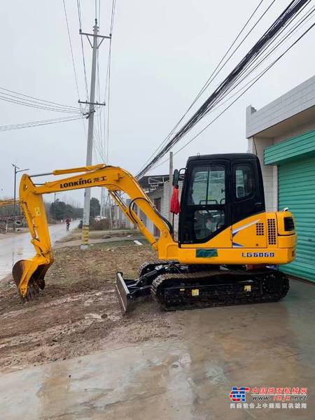 徐州市出售转让二手不详小时2020年龙工LG6060挖掘机