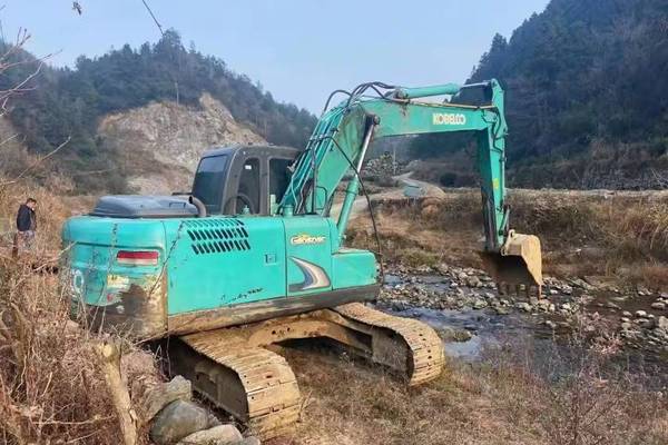 徐州市出售转让二手不详小时2018年神钢SK140挖掘机