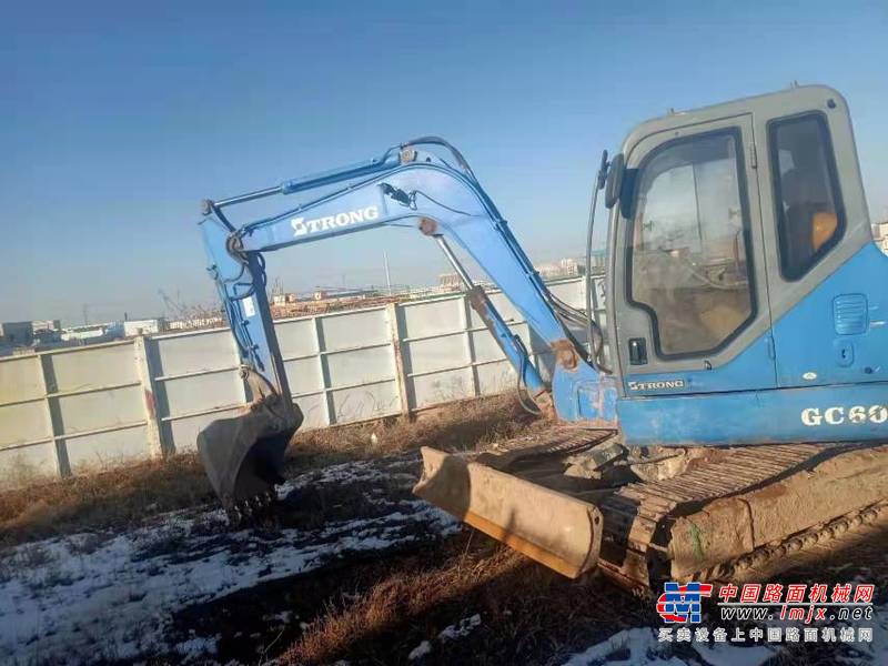 徐州市出售转让二手不详小时2012年山重建机JCM906挖掘机