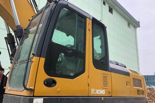 徐州市出售转让二手不详小时2019年徐工XE215D挖掘机