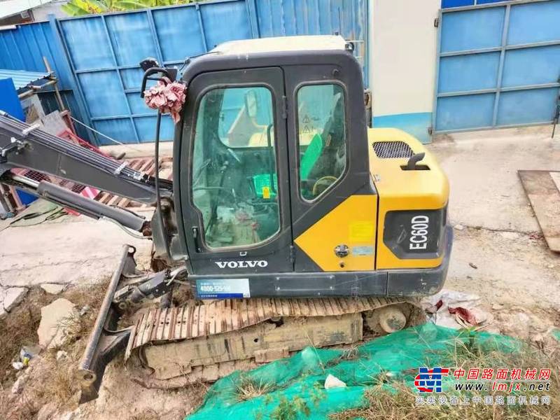 徐州市出售转让二手不详小时2020年沃尔沃EC55挖掘机