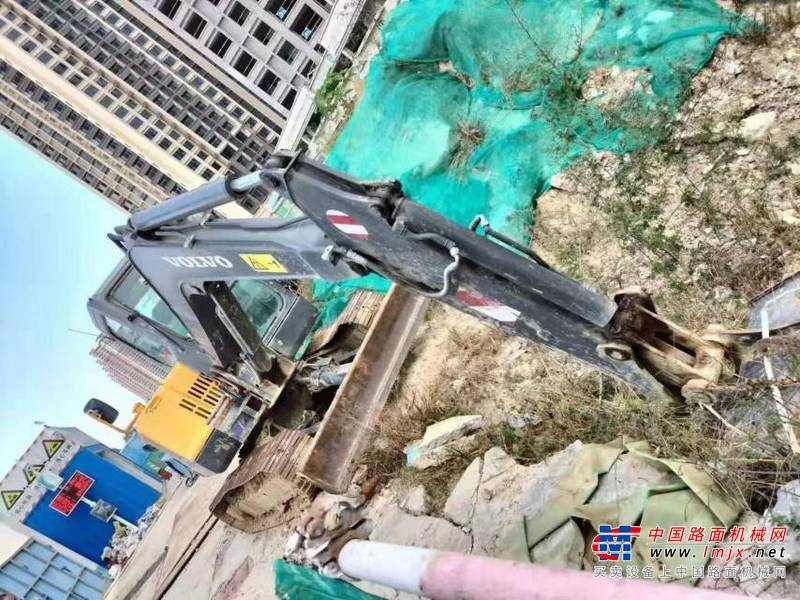 徐州市出售转让二手不详小时2020年沃尔沃EC55挖掘机
