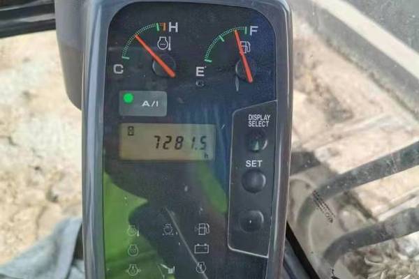 徐州市出售转让二手不详小时2015年日立ZX70挖掘机