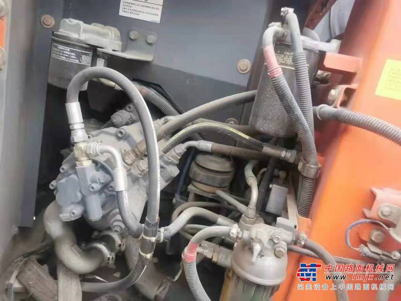 徐州市出售转让二手不详小时2015年日立ZX70挖掘机