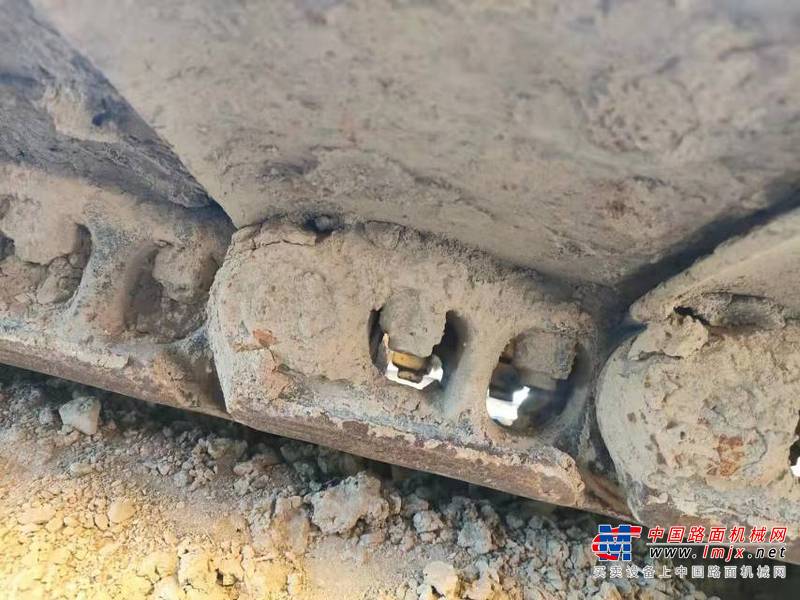 徐州市出售转让二手不详小时2017年龙工LG6225挖掘机