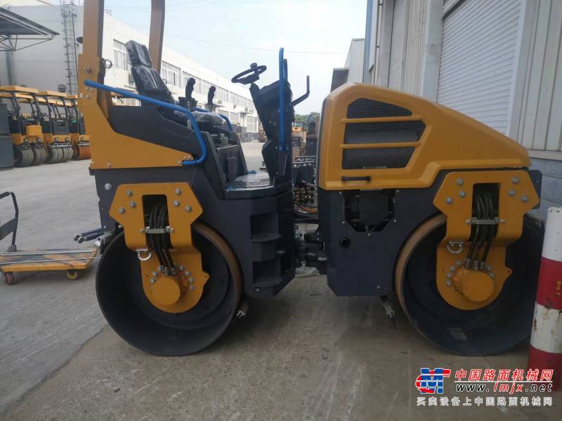 徐州市出售转让二手不详小时2021年徐工XD140双钢轮压路机