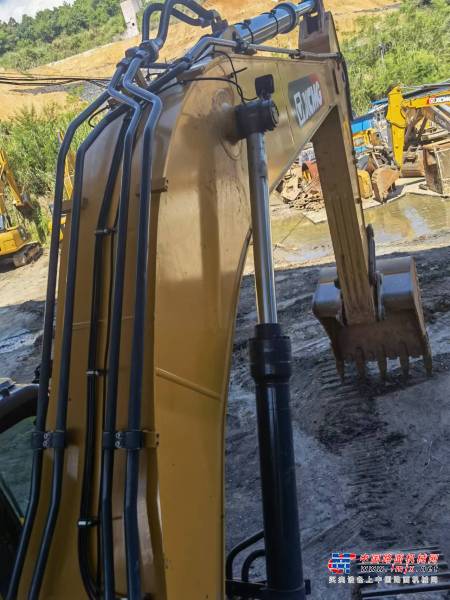 龙岩市出售转让二手不详小时2021年徐工XE335DK挖掘机