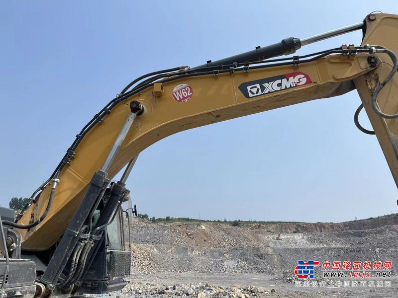 烟台市出售转让二手不详小时2020年徐工XE550DK挖掘机