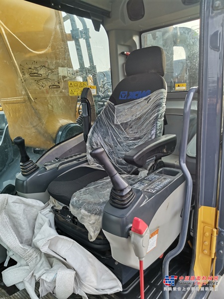 徐州市出售转让二手不详小时2019年徐工XE500HB挖掘机