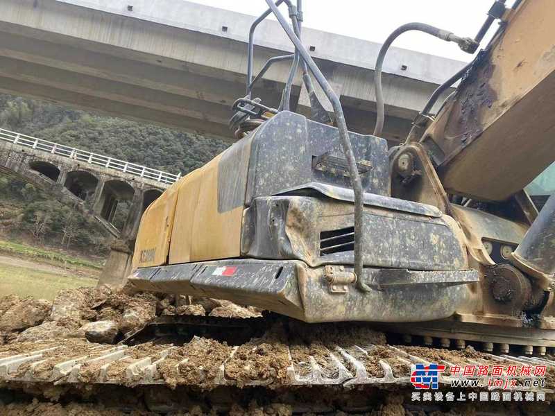 徐州市出售转让二手不详小时2020年徐工XE380DK挖掘机