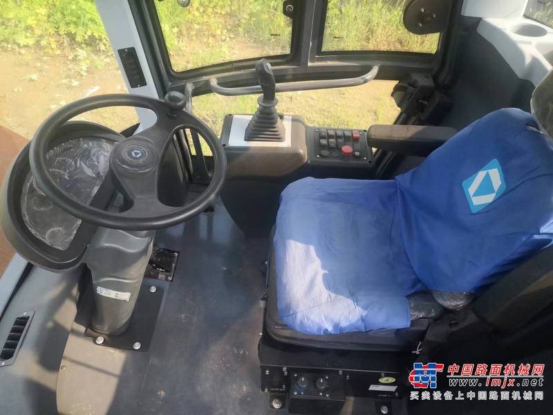 徐州市出售转让二手不详小时--年徐工XS225H单钢轮压路机