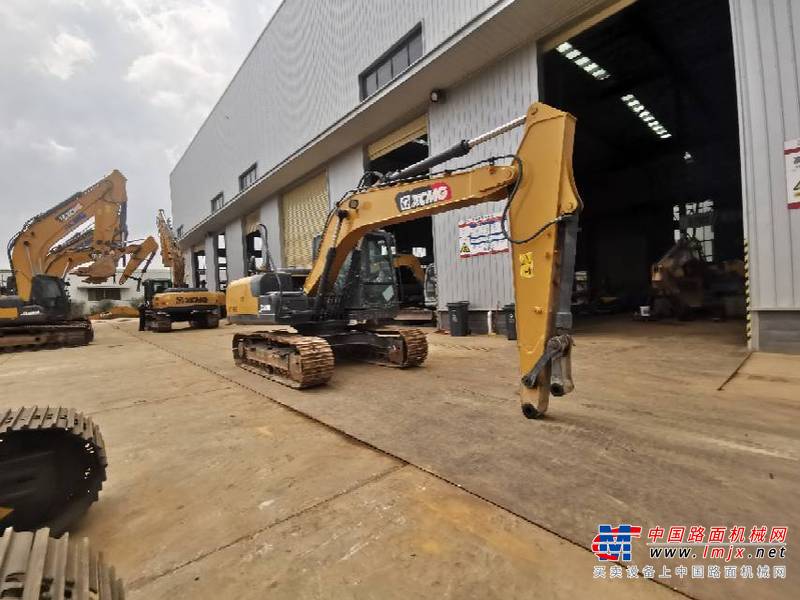 南宁市出售转让二手不详小时2020年徐工XE135D挖掘机