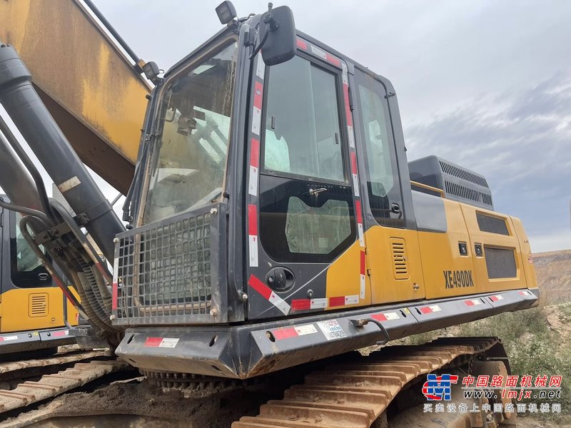 徐州市出售转让二手不详小时2019年徐工XE490DK挖掘机