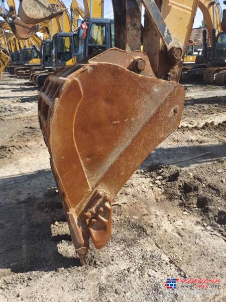 潍坊市出售转让二手不详小时2021年徐工XE205DA挖掘机
