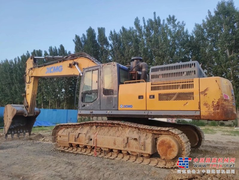 徐州市出售转让二手不详小时2018年徐工XE490D挖掘机