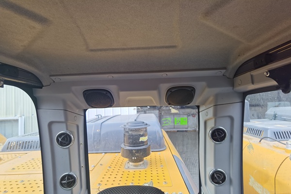 徐州市出售转让二手不详小时2019年徐工XE370D挖掘机