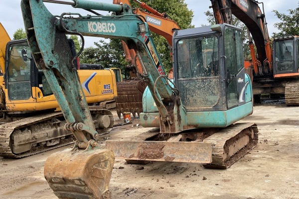 武汉市出售转让二手不详小时2014年神钢SK60-8挖掘机