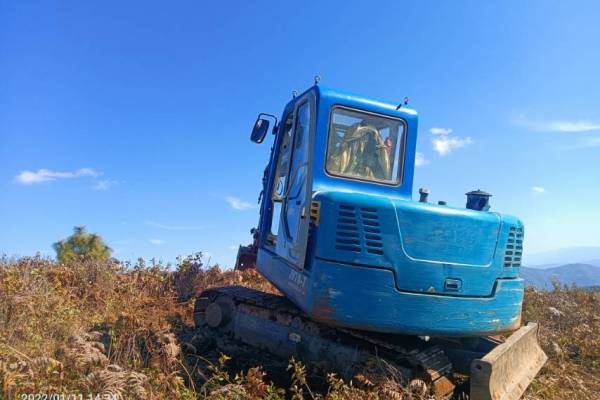 玉溪市出售转让二手不详小时2014年恒天九五JV70-7挖掘机