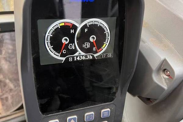 百色市出售转让二手不详小时2020年徐工XE60DA挖掘机
