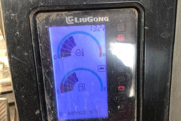 崇左市出售转让二手不详小时2017年柳工CLG908DN挖掘机