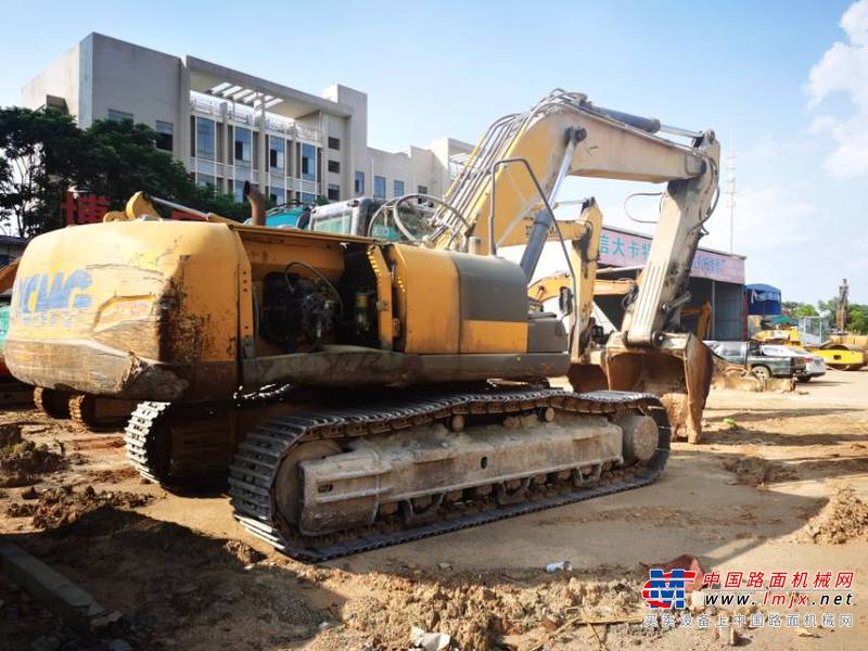 湘潭市出售转让二手不详小时2017年徐工XE370D挖掘机