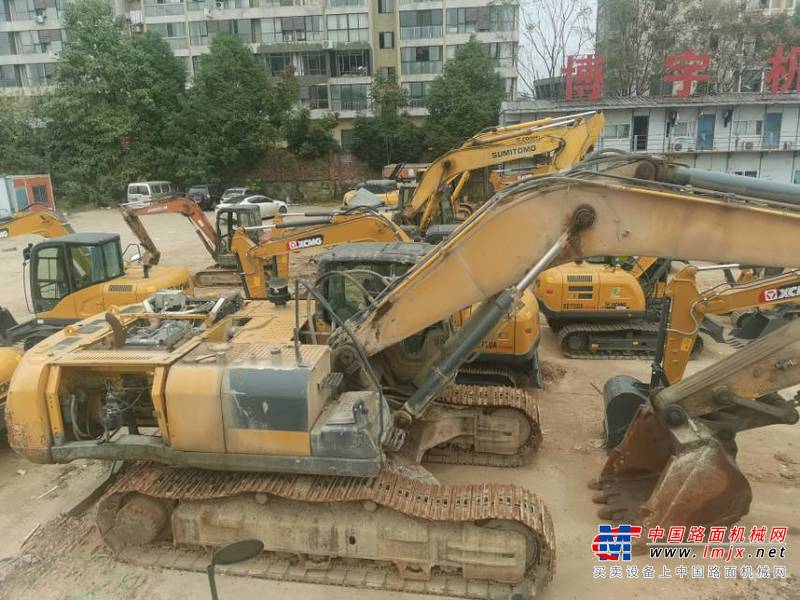 湘潭市出售转让二手不详小时2017年徐工XE370D挖掘机