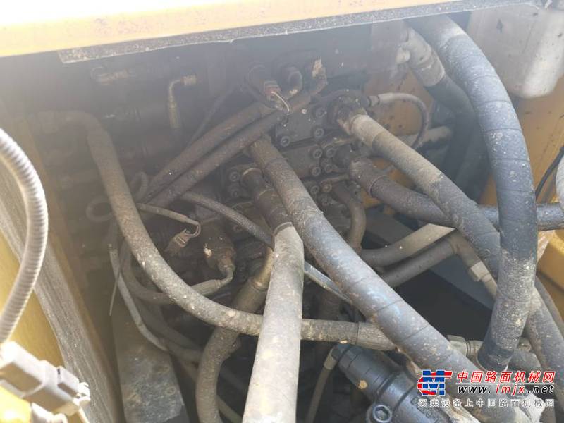 贵阳市出售转让二手不详小时2018年徐工XE150D挖掘机