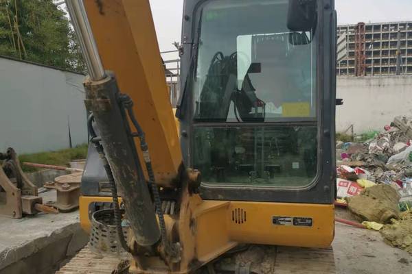 杭州市出售转让二手不详小时2019年徐工XE60DA挖掘机