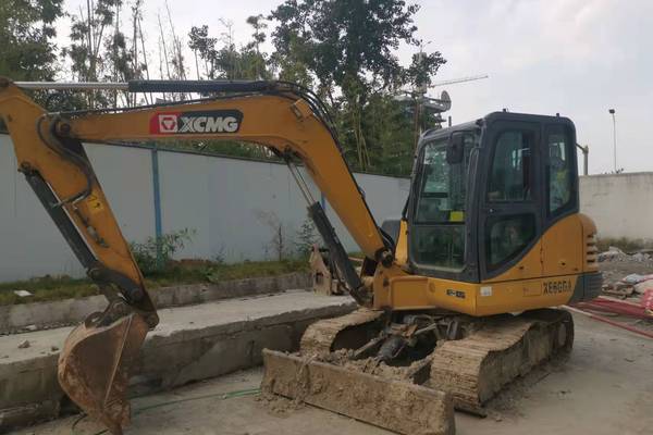 杭州市出售转让二手不详小时2019年徐工XE60DA挖掘机