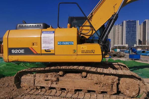 徐州市出售转让二手不详小时2019年柳工CLG920E挖掘机