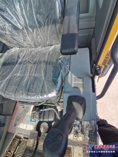 徐州市出售转让二手不详小时2017年徐工XE400T挖掘机