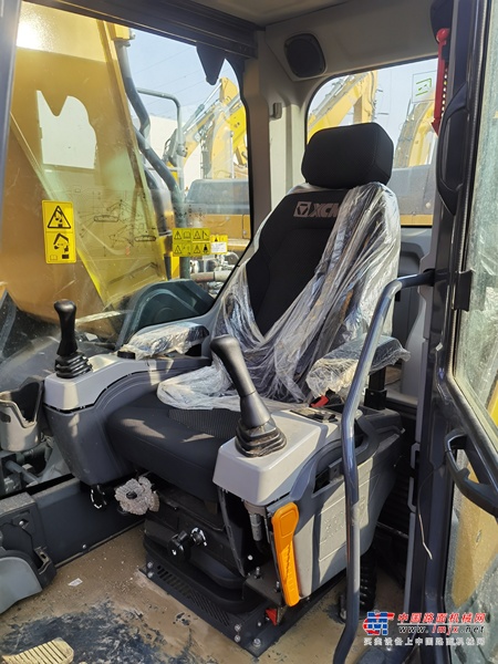 徐州市出售转让二手不详小时2020年徐工XE380HB挖掘机