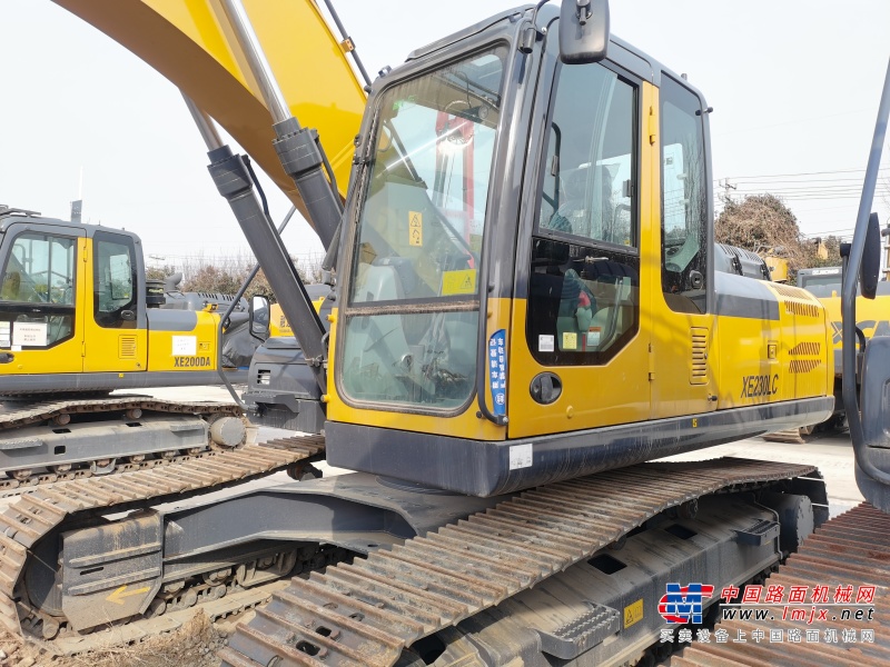徐州市出售转让二手不详小时2020年徐工XE230LC挖掘机