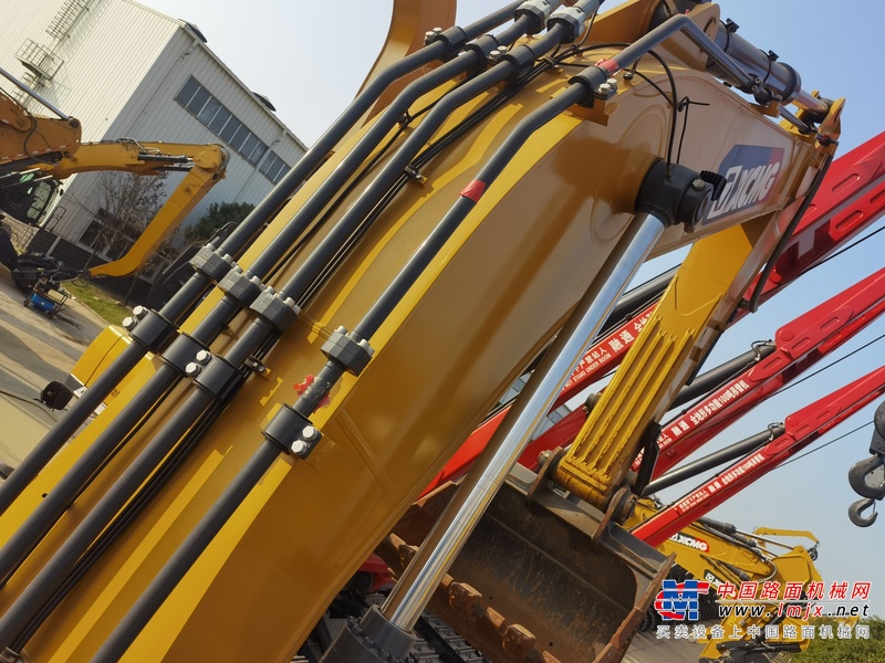 徐州市出售转让二手不详小时2020年徐工XE380HB挖掘机
