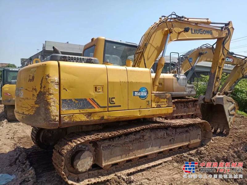 出售转让二手不详小时2017年柳工CLG915D挖掘机