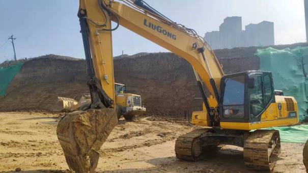 徐州市出售转让二手不详小时2021年柳工CLG920E挖掘机
