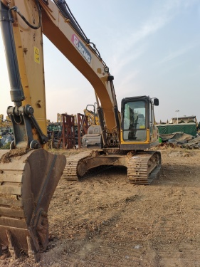 徐州市出售转让二手不详小时2021年徐工XE225DK挖掘机