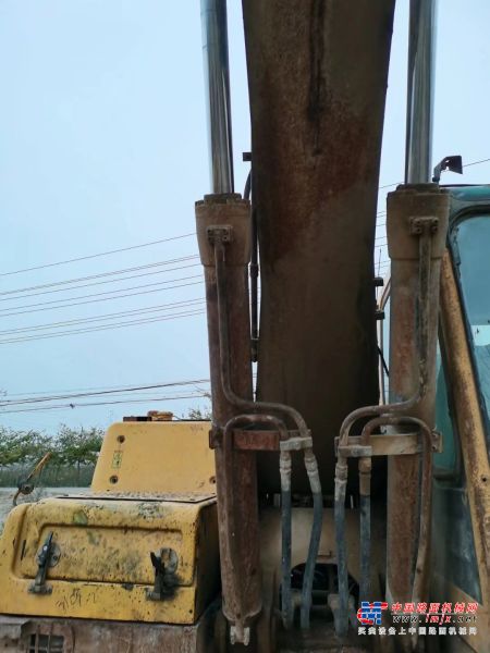 徐州市出售转让二手不详小时2011年沃尔沃EC210B挖掘机